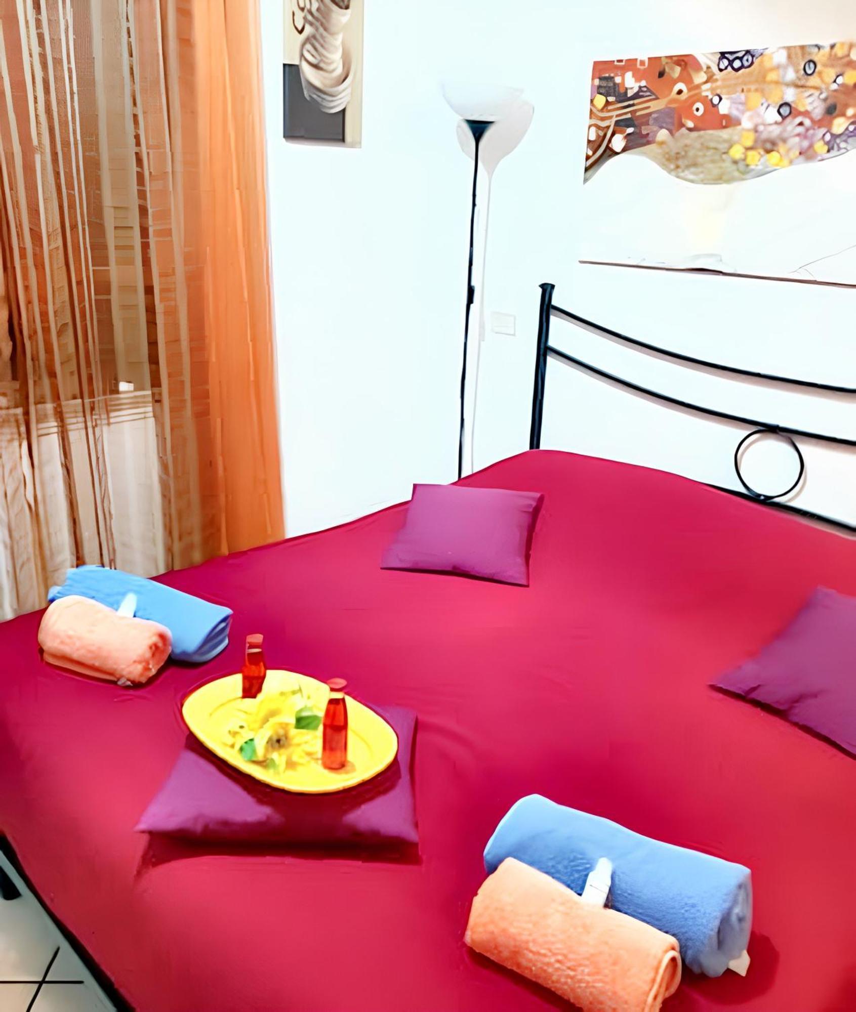 Elegant In Near Historic Centre 402 M² Parking Included Apartment *