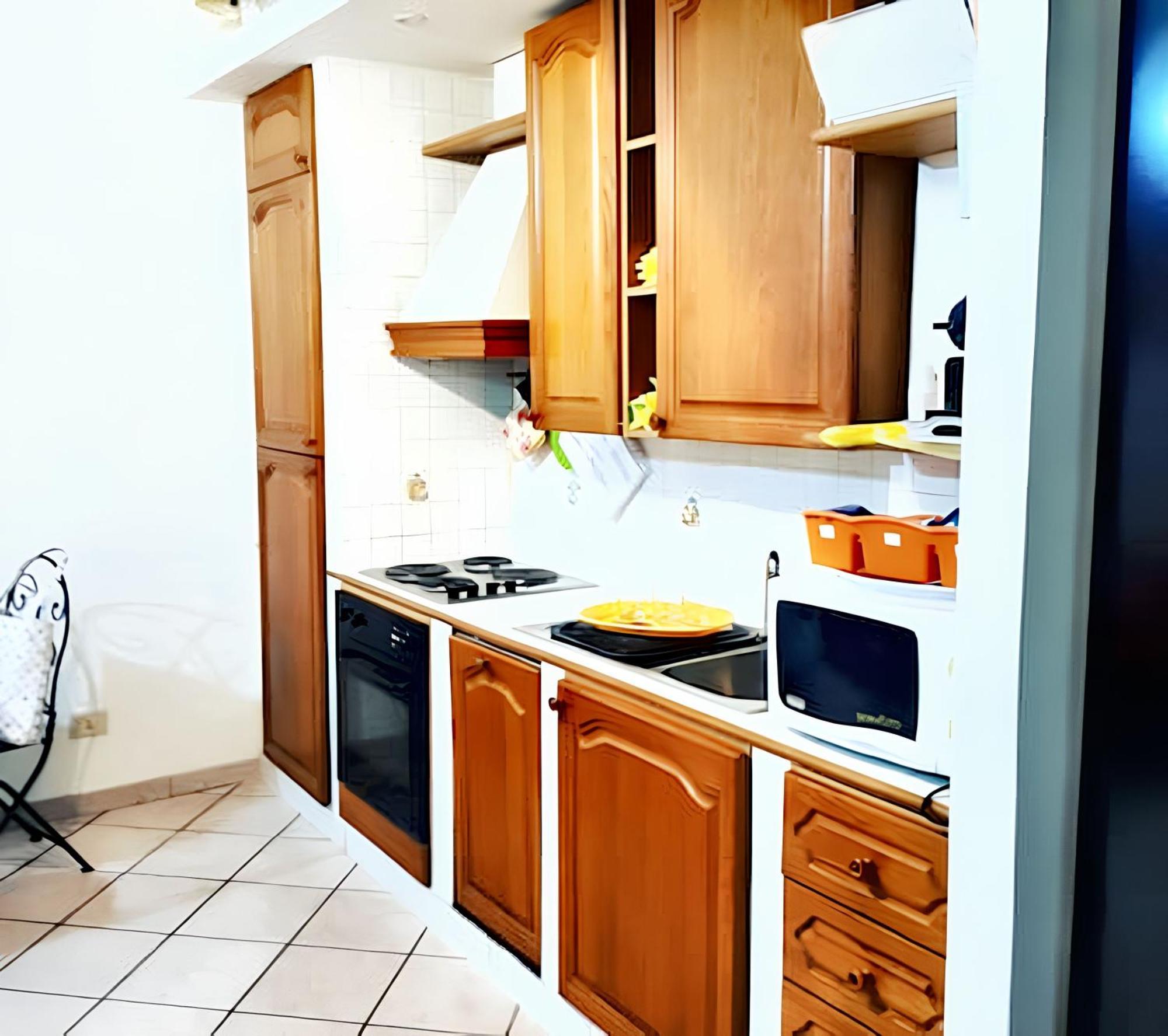 Elegant In Near Historic Centre 402 M² Parking Included Apartment Rom